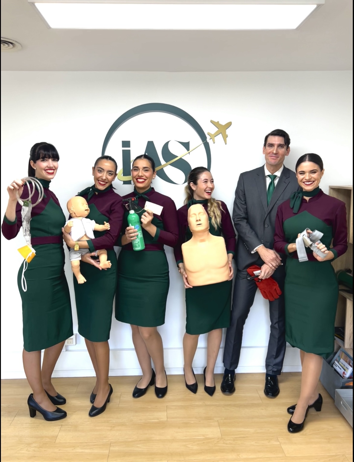 Academia de azafatas de vuelo en Sevilla