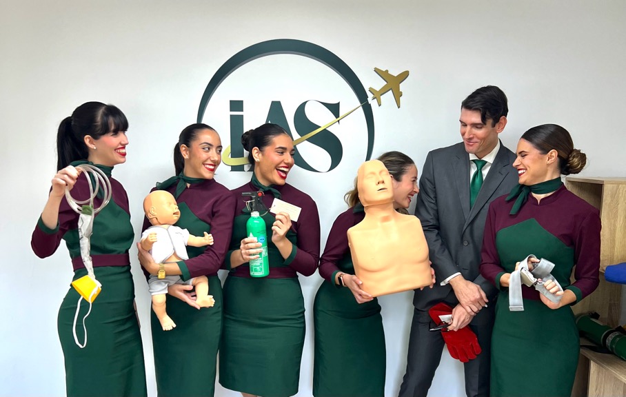 cursos auxiliares vuelo en sevilla-15